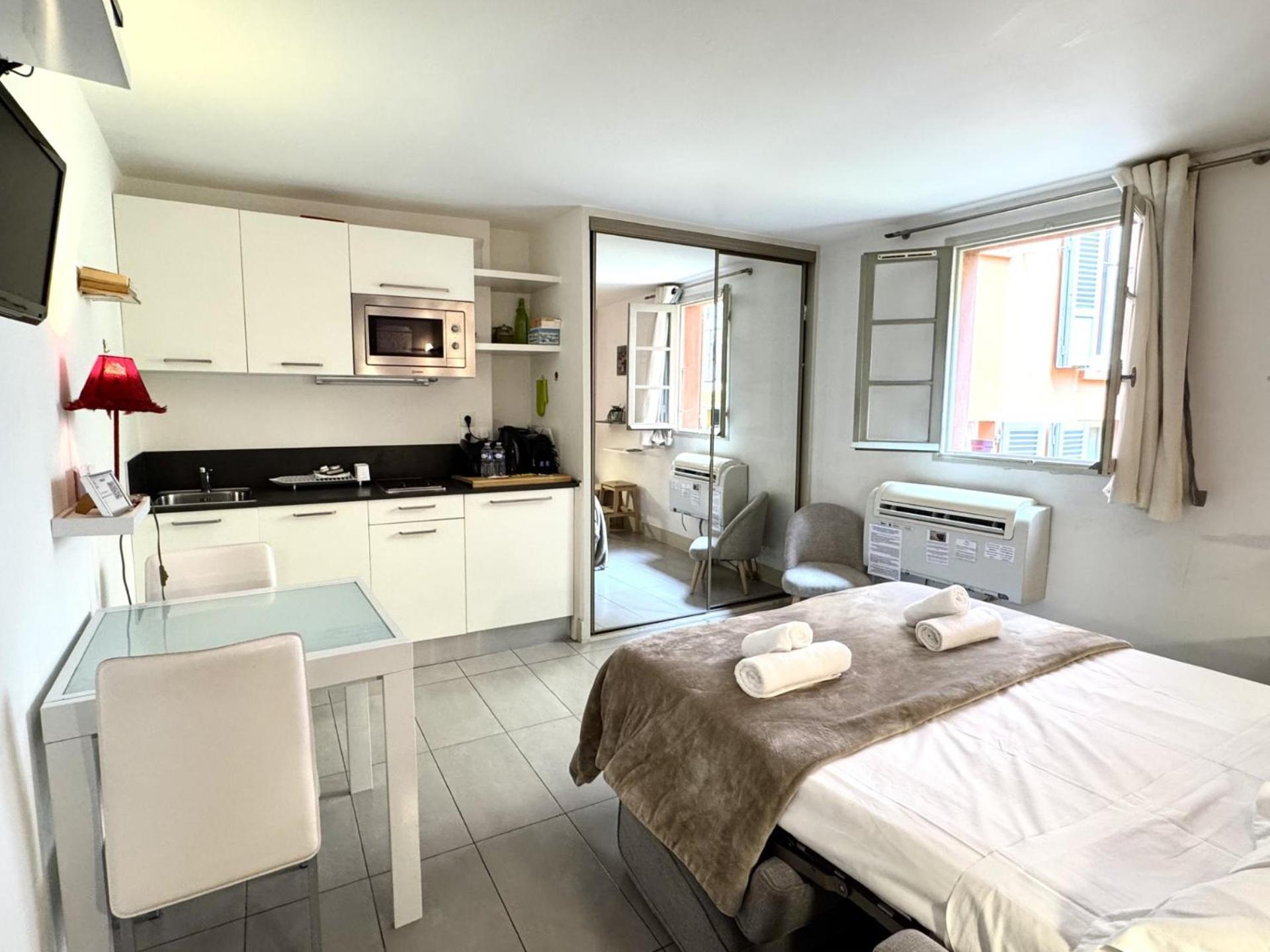 Apartment Riviera - Malonat 3 - Grand Tres Calme -old Town Promenade Des *